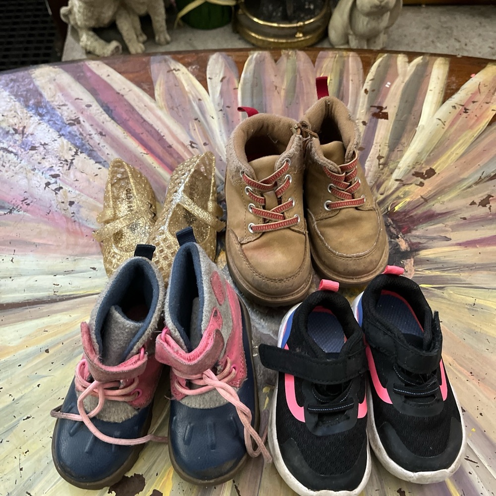 Chic Kids Shoe Set - Gold, Tan, and Black